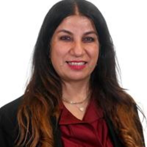 Cllr. Nabeela Ali