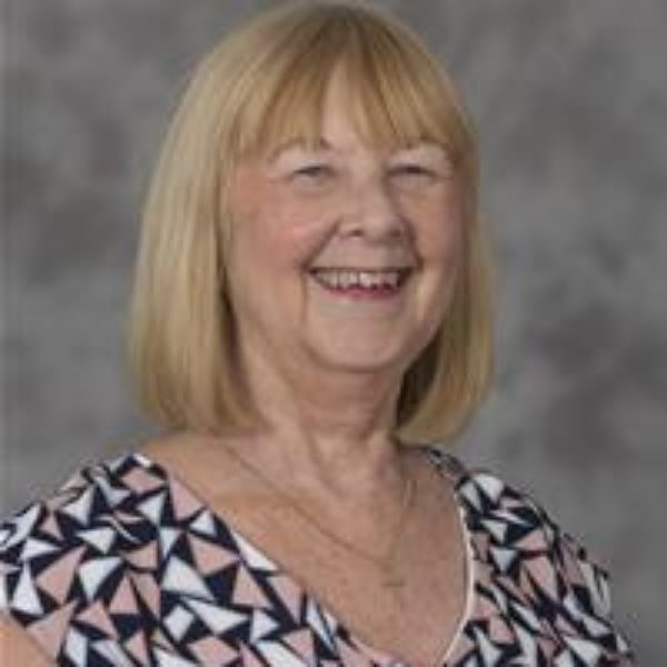 Callerton and Throckley Labour Team - Councillor Linda Wright