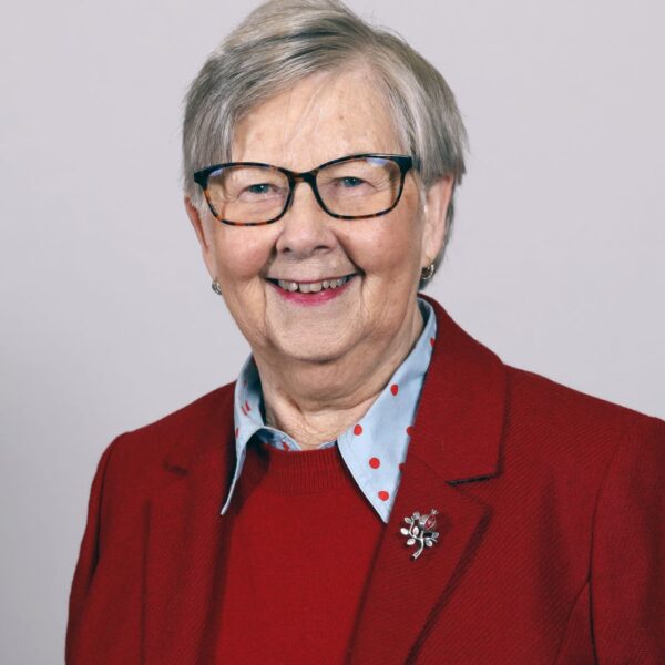 Portrait of Cllr. Linda Wright