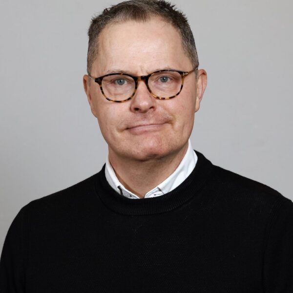 Portrait of Mark Hardy